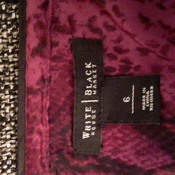 WHBM skirt w/ pockets - Picture 3 of 4